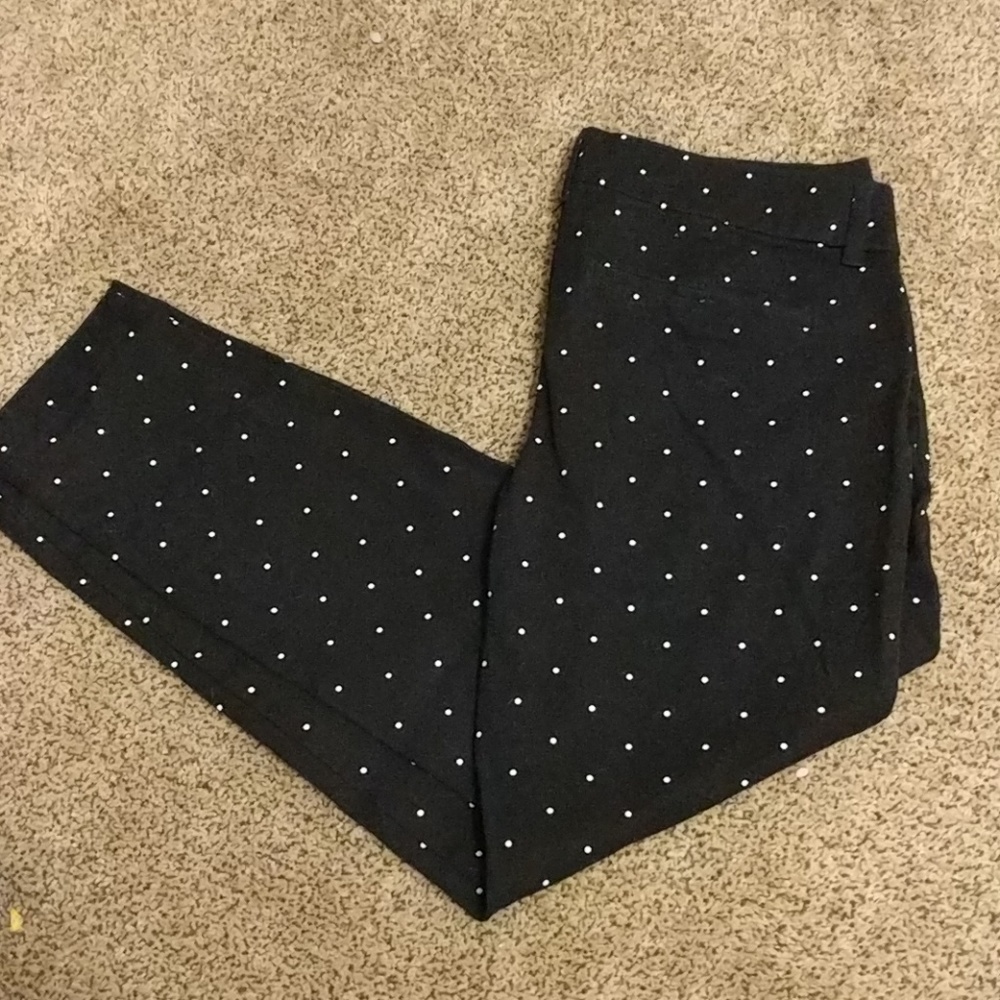 Old Navy the Diva Capri Pants Polka Dot Size 4
